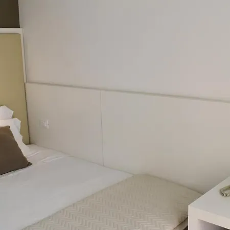 酒店 El Salvador Frontemare Piscina Riscaldata 利多迪迪耶索洛