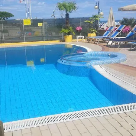 El Salvador Frontemare Piscina Riscaldata 3*